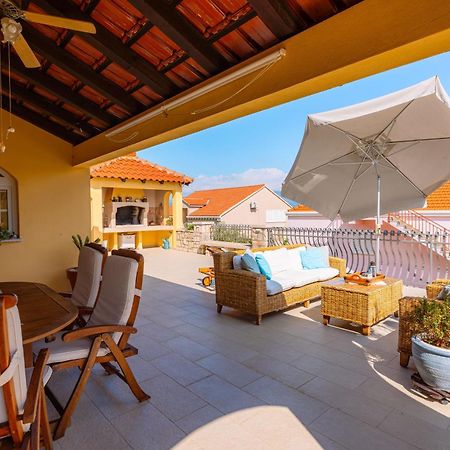 House 4 You لومباردا المظهر الخارجي الصورة